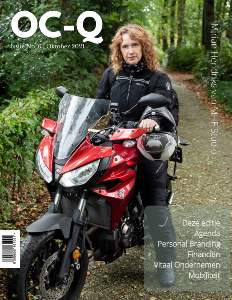 Voorpagina ocq magazine editie oktober 2021 nummer 6 Marian Hendriks zelfportret op motor